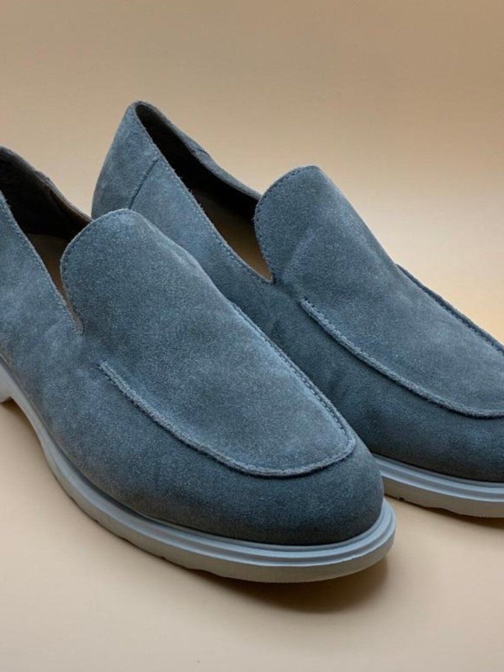 FRYE Connor Venetian Gray Suede Moc Loafers Mens 12M Slip On Shoes DISCONT
